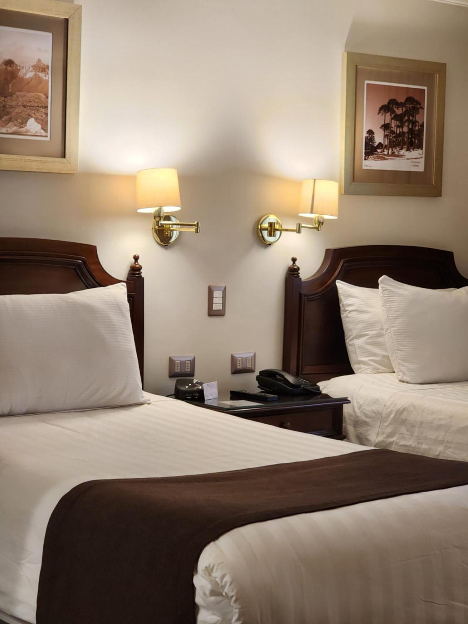 Hotel Los Espanoles Plus Сантьяго Экстерьер фото
