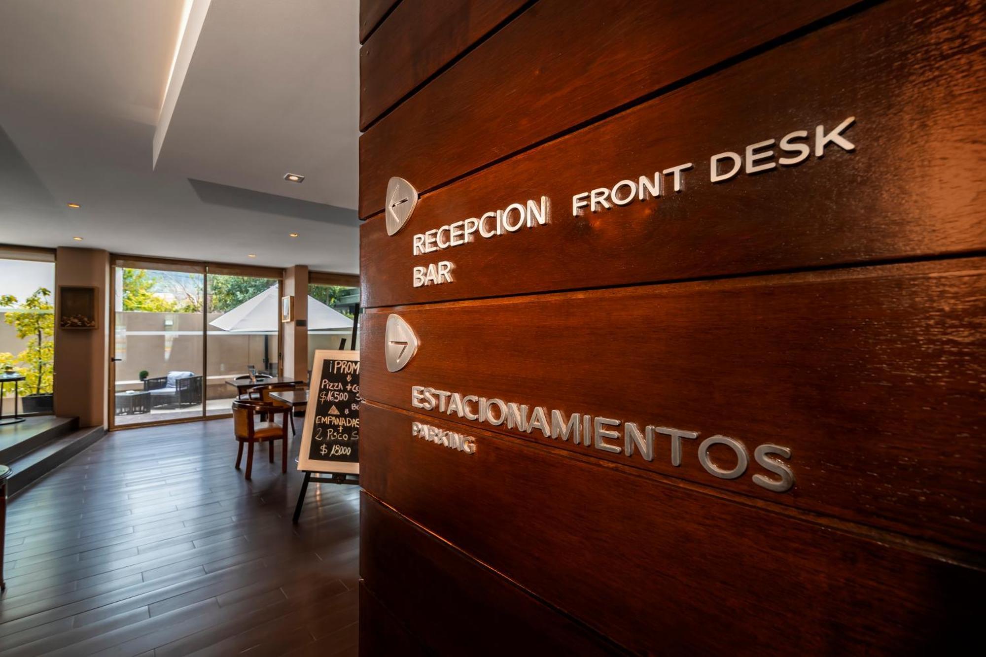 Hotel Los Espanoles Plus Сантьяго Экстерьер фото